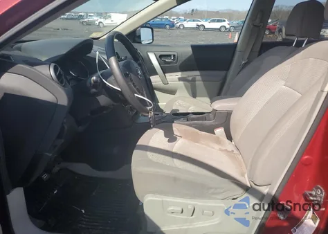 2013 Nissan Rogue S z USA, uszkodzony, nr VIN JN8AS5MV8DW123179